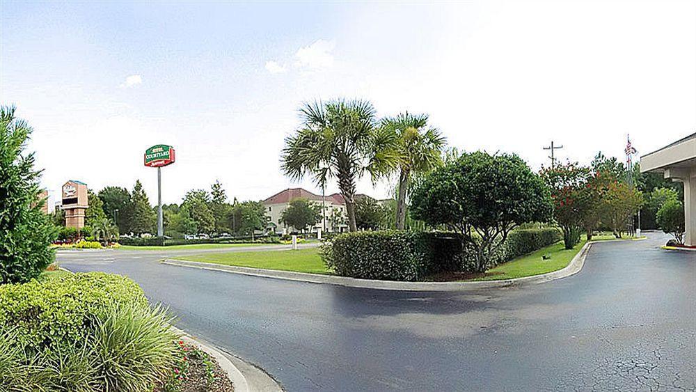 Days By Wyndham Airport
